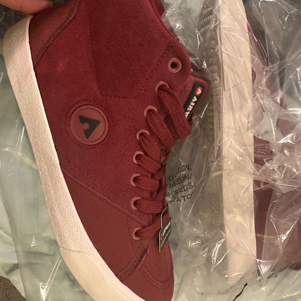Airwalk Red Sneakers Suede High-Top Design
